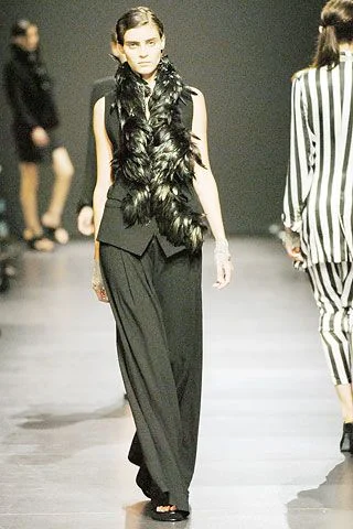 Look 27